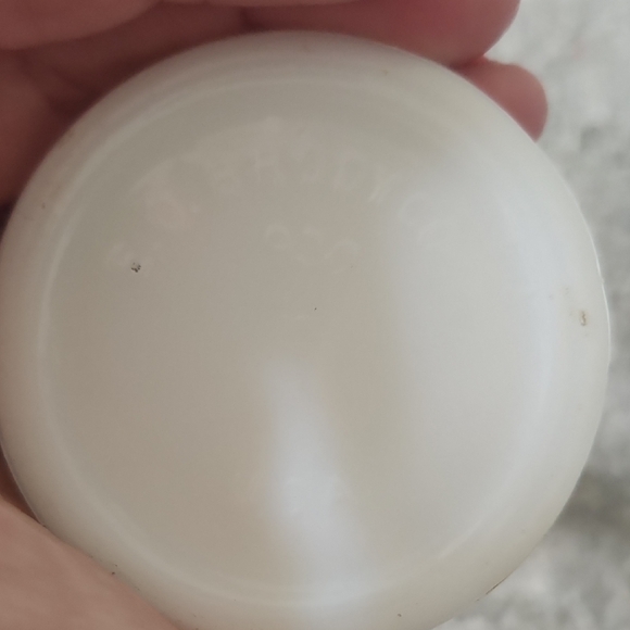 Vintage Milk Glass Vases - Picture 6 of 14